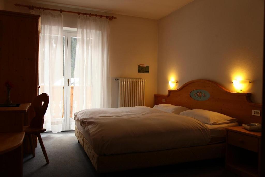 Garni Tyrolia Campitello di Fassa Quarto foto