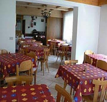 Garni Tyrolia Campitello di Fassa Exterior foto